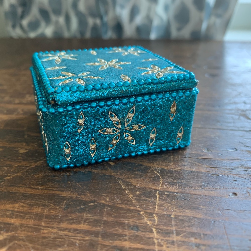 Sparkly Blue Box